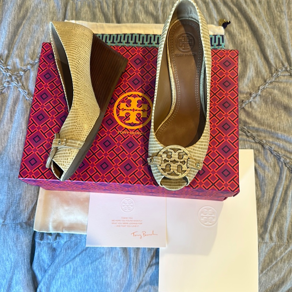 Authentic Tory Burch classic wedge shoes